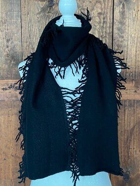 Banana Republic 100% Merino wool Fringed Scarf